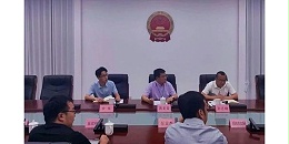 贵阳院遇见中江县！不吃又不喝，经济要滑坡——中江表妹
