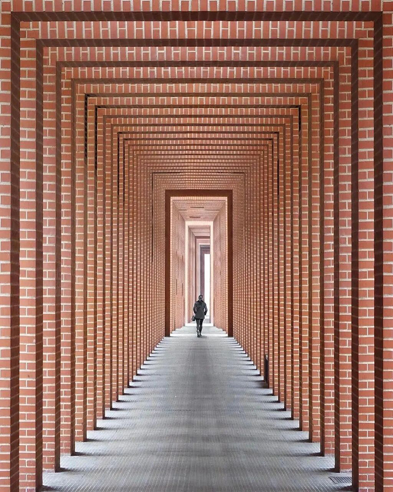 015