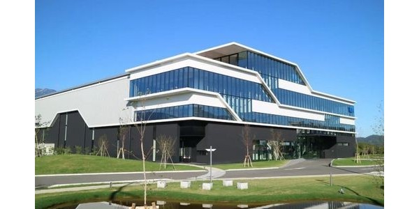 日本“智能工厂”办公建筑